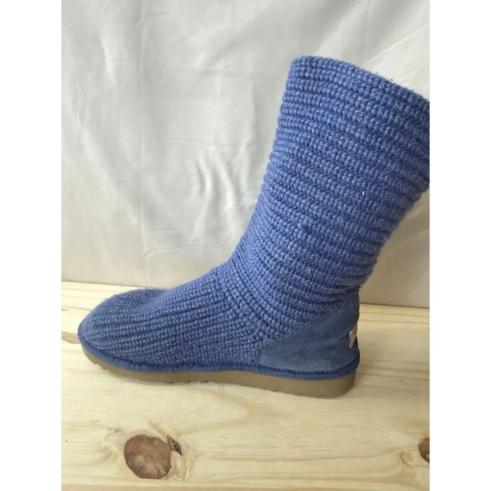 UGG Classic Cardy Mid Calf Knit Crochet Boots women’s Size 6 Sheepskin Footbed